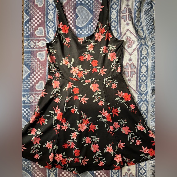 Floral Dress - Picture 1 of 2